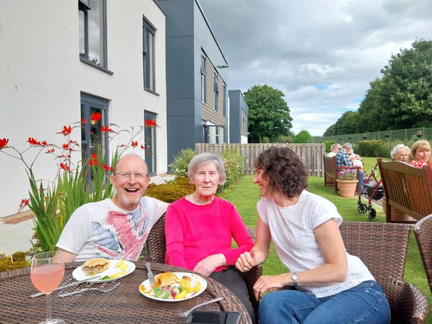 residents-with-bbq